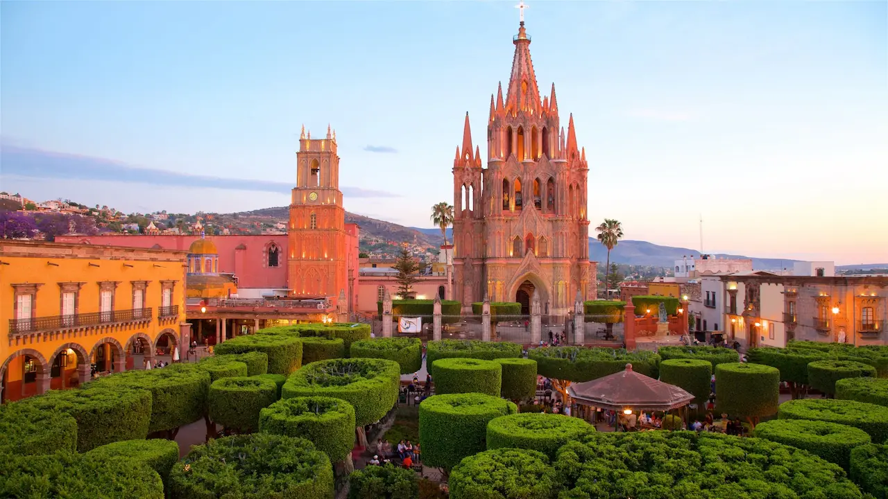 San Miguel de Allende, Guanajuato — pueblo mágico colonial